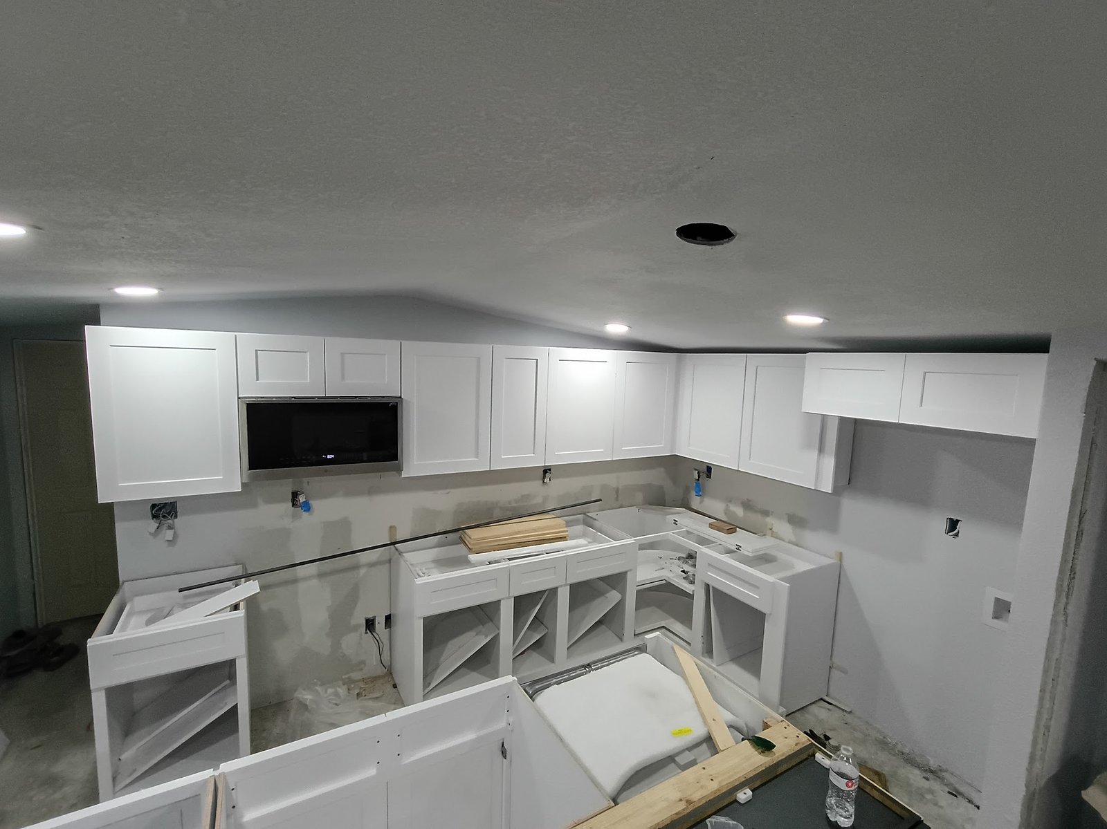 Full kitchen Cabinets — Kitchen Remodeling in Oakhurst, TX